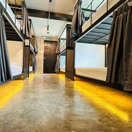 Adora Hostel Chiang Mai Eksteriør bilde