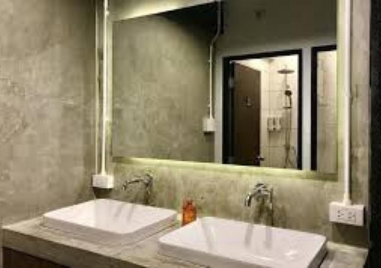 Adora Hostel Chiang Mai Eksteriør bilde