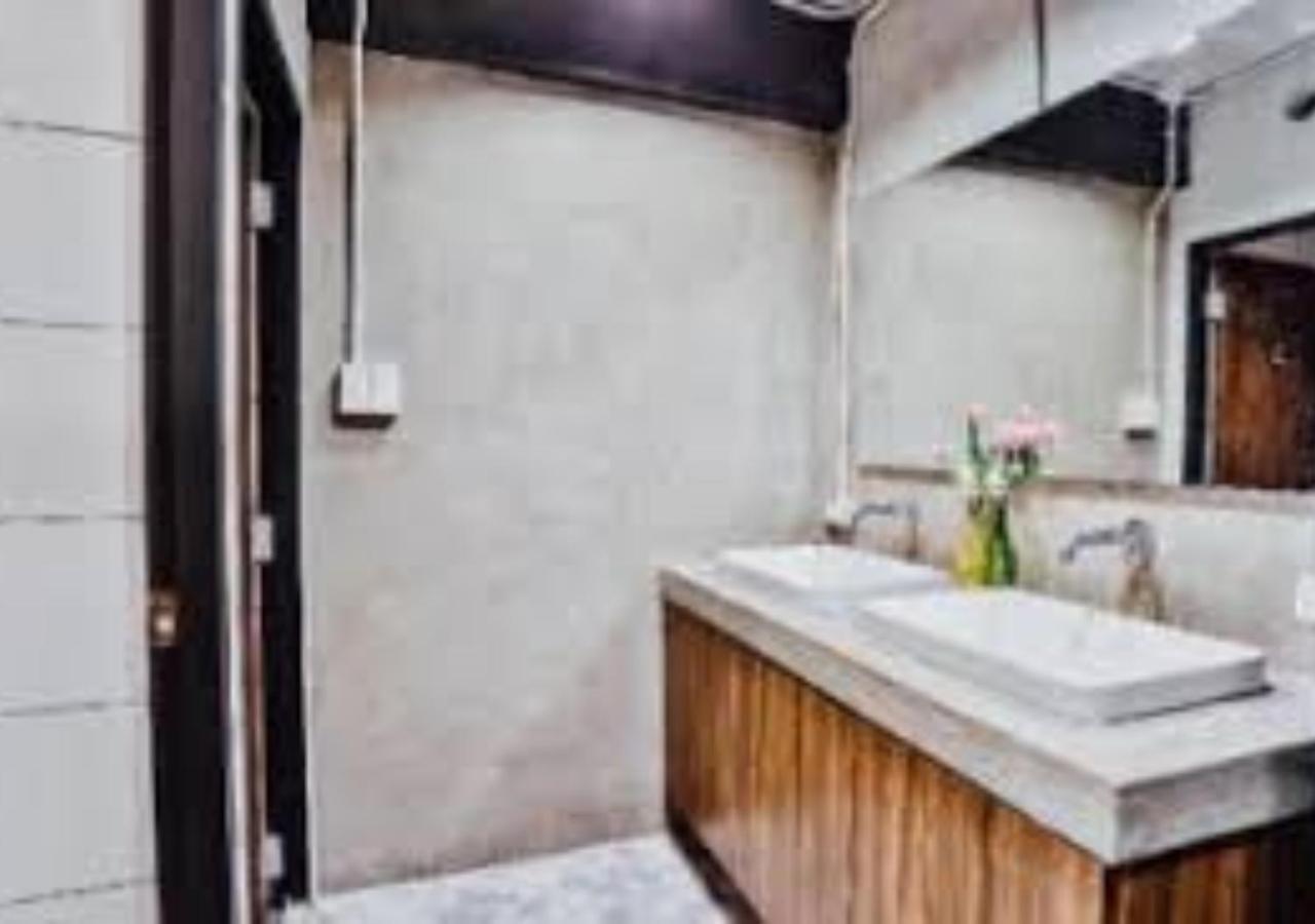 Adora Hostel Chiang Mai Eksteriør bilde